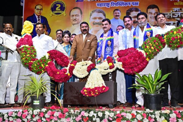 महाराष्ट्र रिपब्लिकन पक्षाचे संस्थापक संजय भैय्या सोनवणे यांचा वाढदिवस व पक्षाचा द्वितीय वर्धापन दिन इंदापुरात मोठ्या उत्साहात साजरा